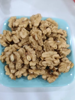 akha walnut